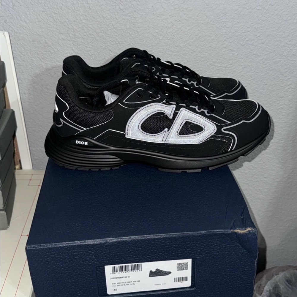 B30 DIOR FASHION SNEAKER - Picture 3 of 4